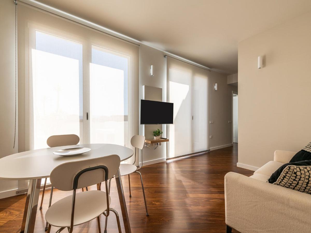 カリアリPenthouse Centerアパートメント エクステリア 写真