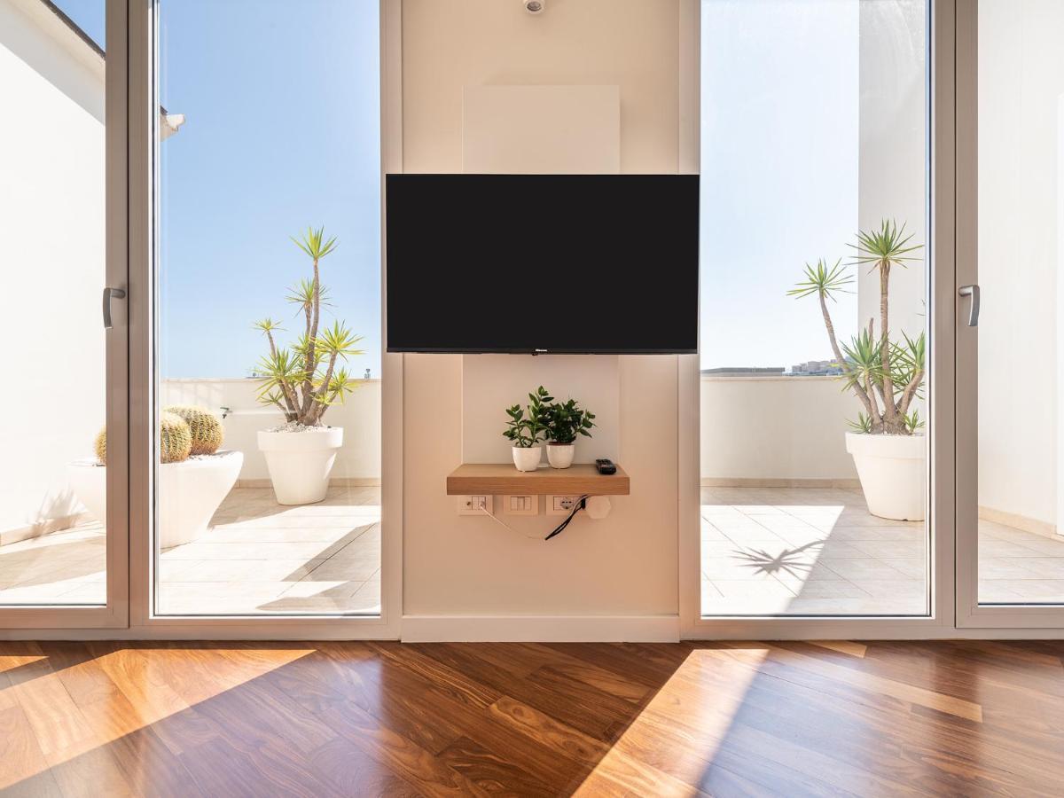 カリアリPenthouse Centerアパートメント エクステリア 写真